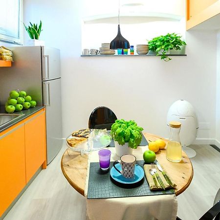 Nipare Suite - Dimore Partenopee Неаполь Экстерьер фото