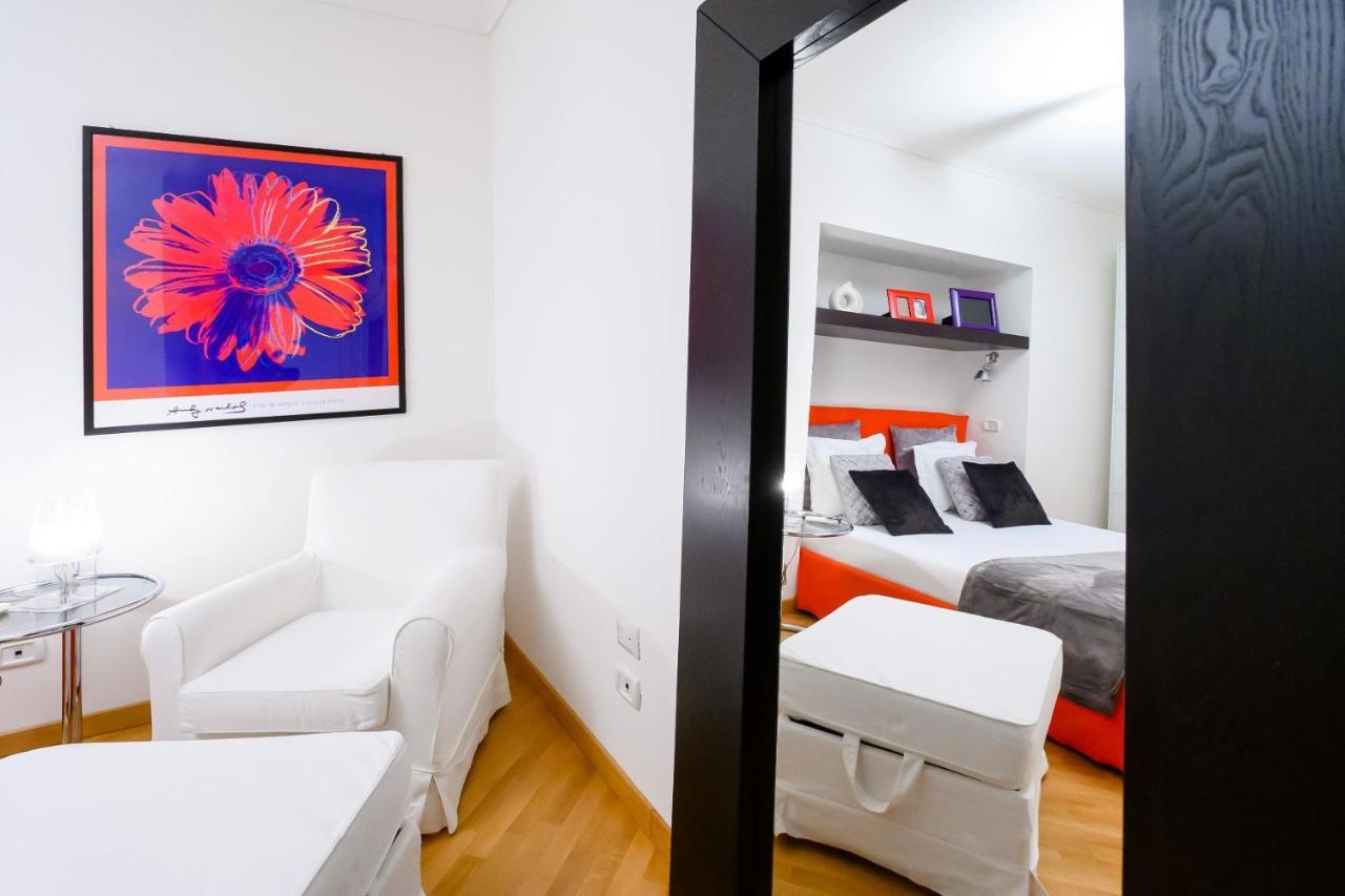 Nipare Suite - Dimore Partenopee Неаполь Экстерьер фото