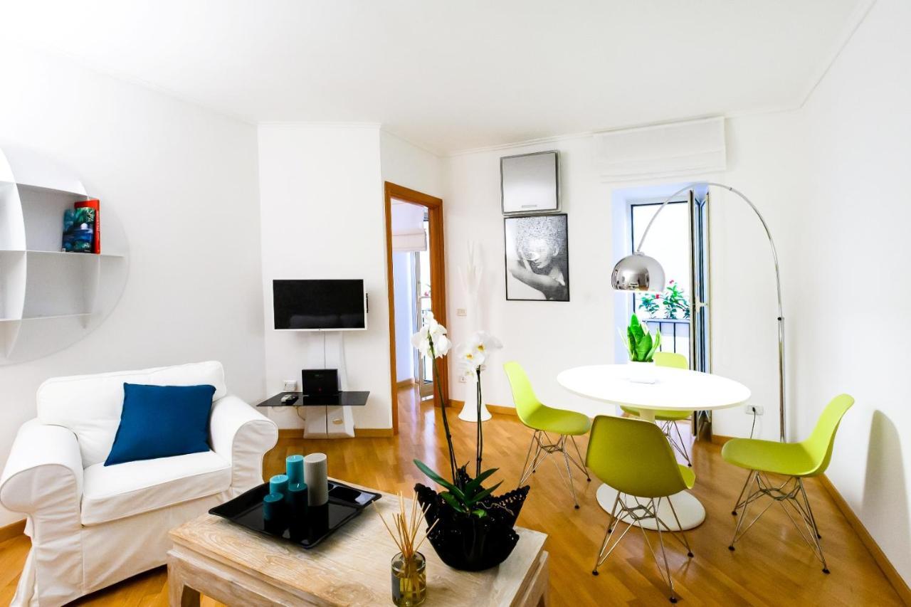 Nipare Suite - Dimore Partenopee Неаполь Экстерьер фото